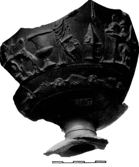 Fig. 1.  — Vase arétin, n° 1, série A de la main du potier Rasinius. 