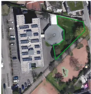 Figure 4 : Photo aérienne du centre de transit,  localisation de la cour (E. Masson d'après  google.com, 2017) 