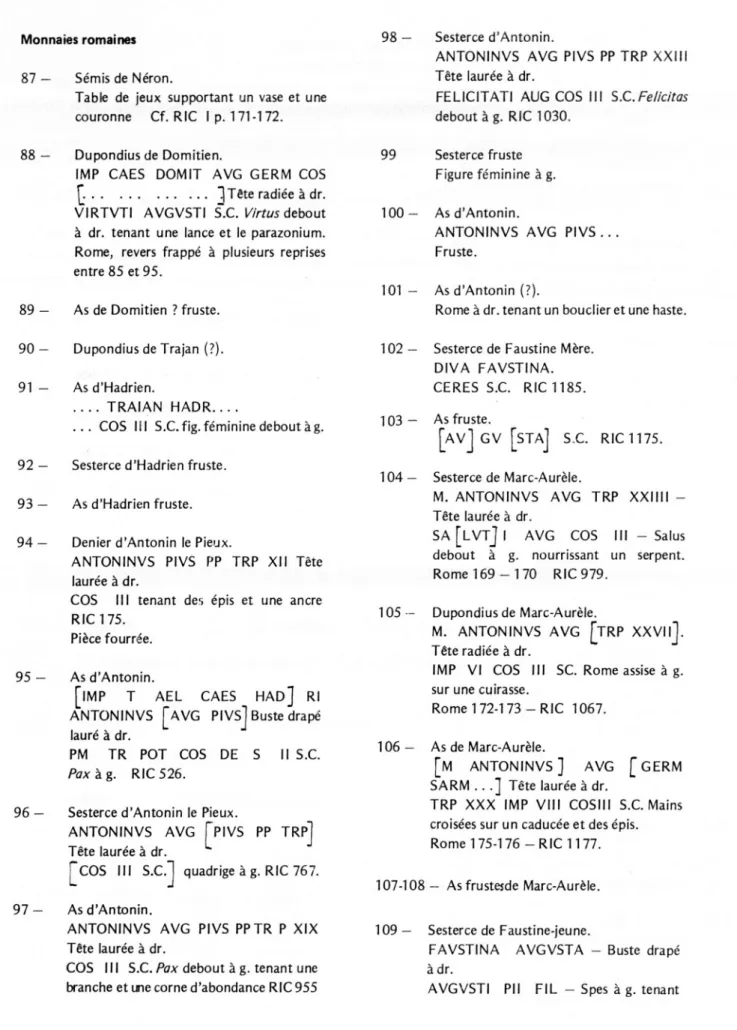 Table  de  jeux  supportant  un  vase  et  une  couronne  Cf.  RIC  I  p.  171-172.