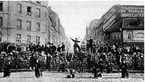 Figure 3 - Une barricade de la Commune de Paris, le 18 mars 1871 (Source: Hachette Biblio College, Les Miserables) 