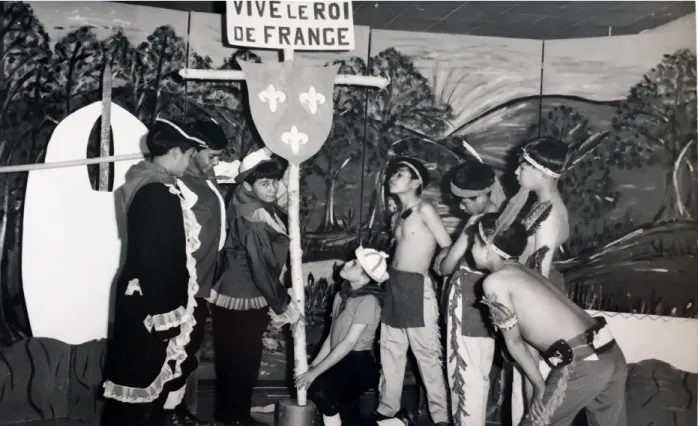 Figure 6: Les indiens jouant aux colonisateurs  Source : APOMI 