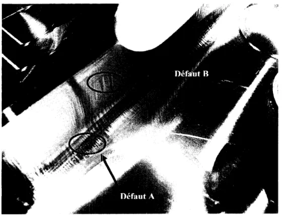 Figure 3  Défauts de surface dans les rayons et les parois minces du longeron  Les  valeurs  des  paramètres  de  coupe  ont  alors  été  réduites  dans  le  but  de  déplacer  le  processus  de  coupe  vers  une  zone  de  stabilité  inférieure