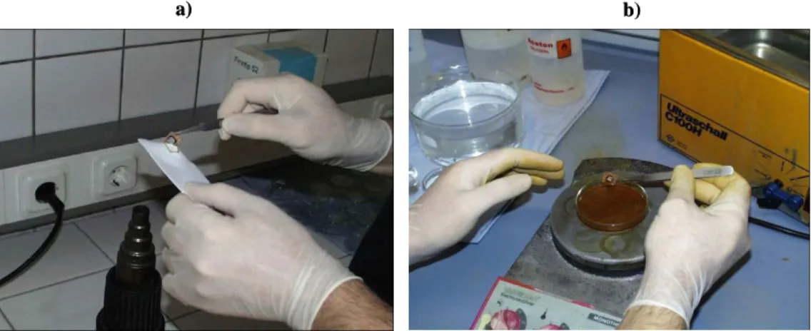 Fig. 3.a) Extraction de la puce, b) Traitement de la couche de passivation  I-4-a-2-Les attaques par reconstruction de layout  