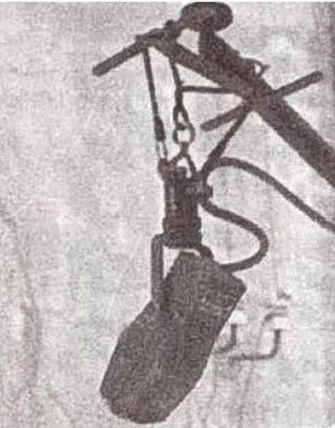 Fig. 2 : Positionnement du microphone RCA 44 BX durant une prise de vue (DR). 