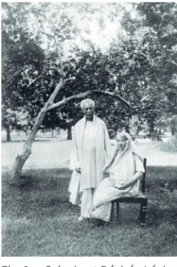 Fig. 6 — Sylvain et Désirée Lévi  à Shantiniketan (1922).  