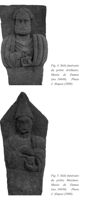 Fig. 4. Stèle funéraire  du  prêtre  Aréthatos. 
