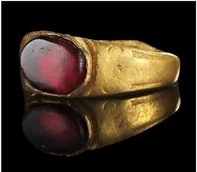 Figure 4: Golden ring with a garnet, Roman, 3rd Century AD. Retrieved from: http://www.sixbid.com/