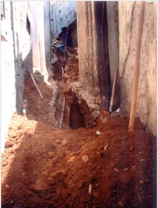 Figure 7: Exemple de travaux d'assainissement dans les favelas effectués d'après l'OP bassin versant Vitoria (photo COPASA 2005).