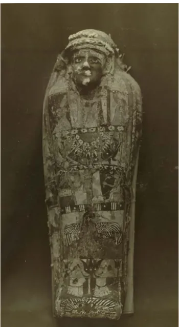 Fig. 7b.  Sarcophage  de  Paopis.  Heidelberg,  Ägyptologisches  Institut,  17  (d’après  L’Égypte  romaine