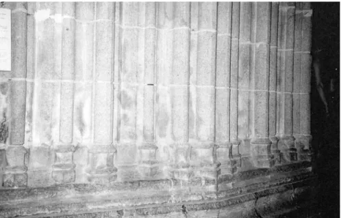 Figure 7 : Quimper, cathédrale Saint-Corentin, pilier du revers de façade à gauche de la porte d’entrée (cl