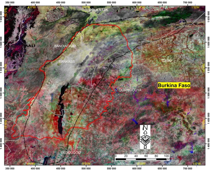 Fig. I. 29 : Image satellitaire ETM+ de Landsat 7 montrant la plaine du Gondo (ligne noire) et bassin du Sourou (ligne rouge).