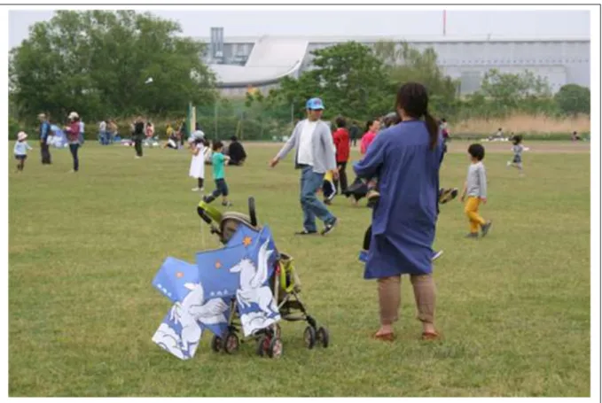 Figure 15 : Rencontre de cerfs-volants pour enfants, Itabashi, Tokyo, 29 avril 2014. 