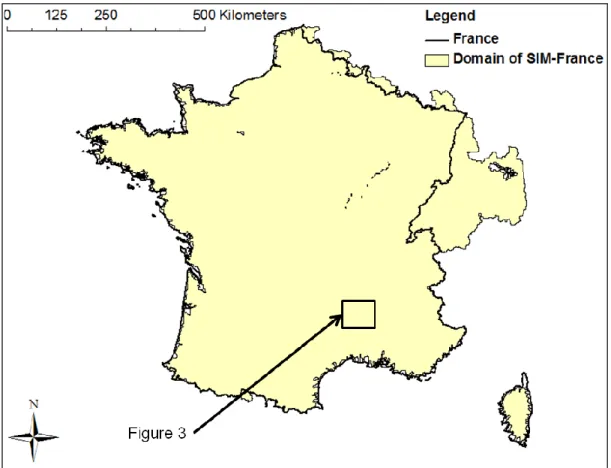 Figure 2  France and computational domain of SIM-France 623 