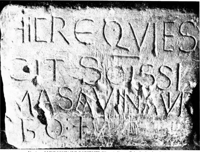 Fig.  8.  SAINT-SAVIN-SUR-GARTEMPE (Vienne). Crypte.  Epitaphe de sainte Savine. 