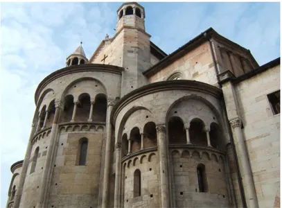 Fig.  2.5.  View  of  the  Romanesque  Cathedral  in  Modena  (Italy),  UNESCO  listed  in  1997,  (ca  1184),  (picture  from 