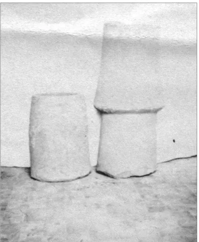 Fig. 6. Tubi in terracotta rinvenuti presso Laino Borgo (1925). Si veda documento n. 87