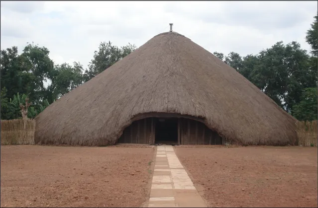 Figura 3. Muzibu-Azaala-Mpanga, l’edificio principale delle Tombe di Kasubi, come si presentava nel 