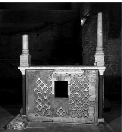 fig.  4:  altare,  cimitero  di  Sant’Alessandro,  via  Nomentana.  Da  F IOCCHI  N ICOLAI , I cimiteri paleocristiani del Lazio, cit., p