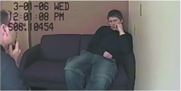 Fig. 1 | Making a Murderer - Ripresa della telecamera a circuito chiuso durante l’interrogatorio di  Brendan Dassey