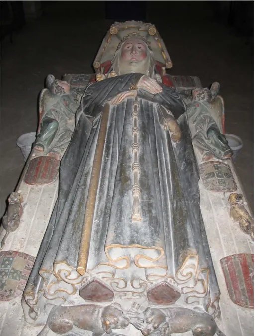 Fig. 3 Gisant della tomba di Isabel d’Aragona. Coimbra, monastero di Santa Isabel (Santa Cla- Cla-ra-a-Nova), coro basso