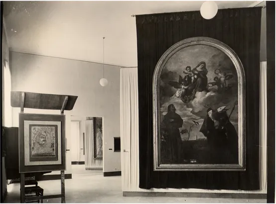 Fig.  10  Pinacoteca  civica  di  Ancona,  allestimento  del  1958,  Ancona,  Palazzo  degli  Anziani, data immagine 1958, Archivio fotografico ASSU, negativo 144-F