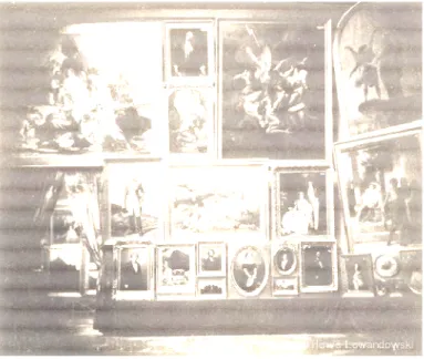 Fig. 14.  Gustave Le Gray , Salon de 1852, grand salon nord (au centre : &#34;Les demoiselles de village&#34; de Gustave 