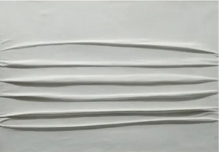 Fig. 4 – Piero Manzoni, Achrome, 1958, caolino su tela, 50 x 69.5 cm, Milano, Fondazione Piero Manzoni.