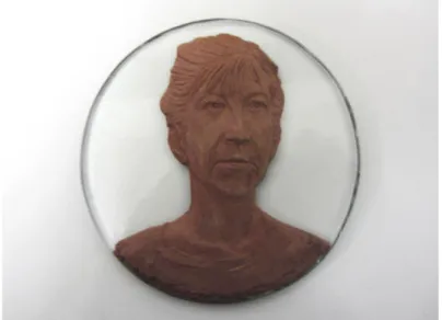Fig. 5 – Jane McAdam Freud, Self portrait medal, wax, 2013 