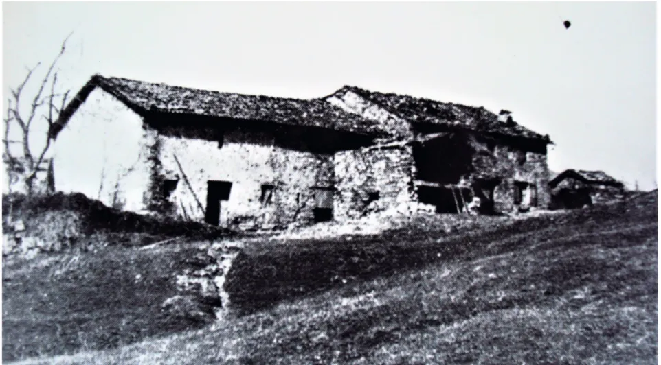 fig.  3  Cascina dopo la guerra,  Archivio  CIDRA,  Fondo  ANPI,  Cartella  Cippo Ca’ di Guzzo, Imola