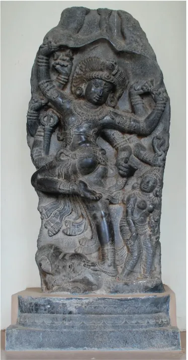 Fig.  6.  Śiva  Gajāntakamūrti,  da  Darasuram  (Tamil  Nadu),  XII  secolo,  Thanjavur Art Gallery, Tanjavur (Tamil Nadu)