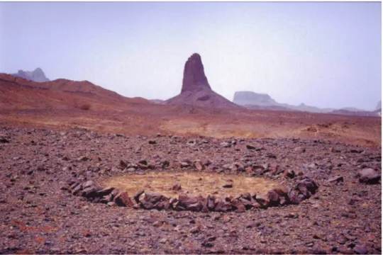 Figura 11 – Richard Long, Sahara Circle, 1988