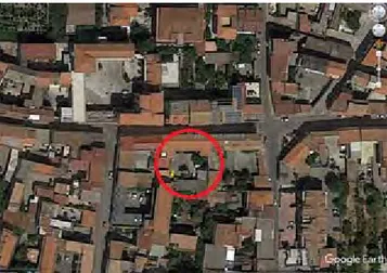 Fig. 3 – Inquadramento dell’ipogeo nel contesto urbano. long. 14°15'21.18”E, lat. 40°58'0.09”N; easting 437387 m E, northing  4535326 m N