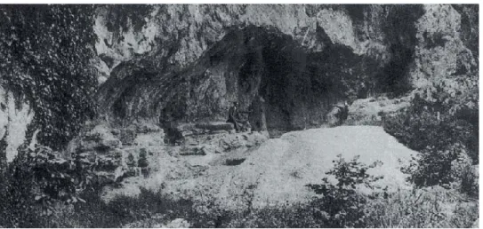 Figure  ‎ 3.4: Photo de l’Abric Romani durant la période de fouille entre 1909-1912 