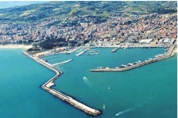 Fig. 02 : The seaport of San Benedetto del Tronto - aerial view 