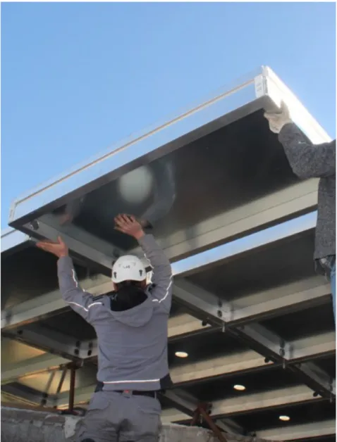 Fig. 3. Installazione dei  moduli tetto dell’azienda  MAS Roof.