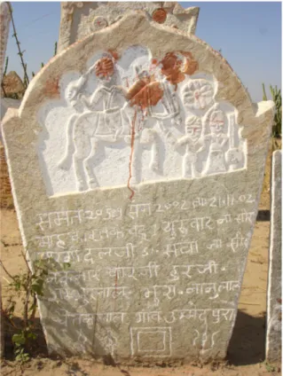 Figura  5:  stele  commemorativa  bh l  presso  il  villaggio  di  Ummedpur ,  distretto  di  B sw 