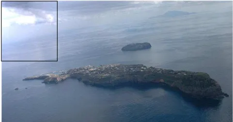 Fig. 4.1 Isola di Ventotene (LT); in alto a sinistra localizzazione nel Mar Tirreno. 