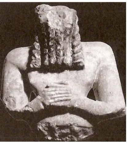 fig. 29: statua di ḪAR.TU, da   Frankfort, 1943, pl. 30 fig. 263 B.