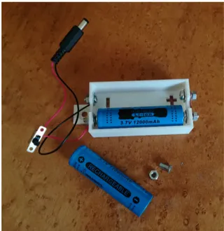 Figura 10: Le batterie e il relativo alloggiamento batterie.