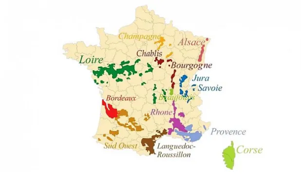 Fig. 3.1 – Zone francesi di produzione vitivinicola con DO. All’estrema destra e in posizione centrale lungo il confine, segnata in azzurro, la regione  del Jura (immagine tratta dal sito https://www.enjoyfoodwine.it/vini-dolci-francesi/)