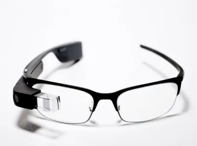 Figura 1.1: Google Glass Immagine