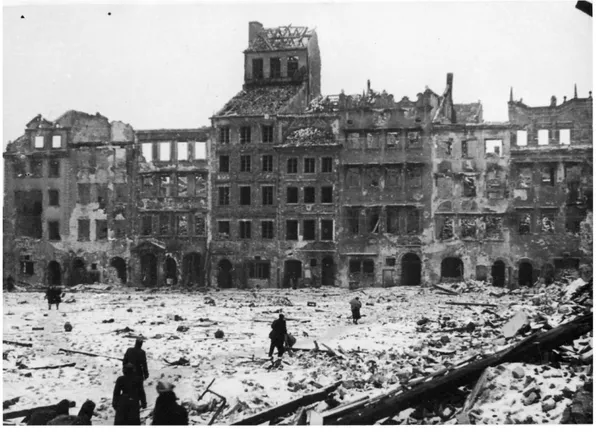 Fig.  1 Bombed Warsaw City Center during WW II 
