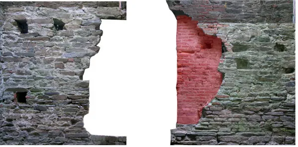 Fig. 8  - Particolare del prospetto Est  con in evidenza l’apertura nella muratura per la creazione del   nuovo accesso (sin.); Particolare del prospetto Sud in rosso l’innesto della muratura della facciata 