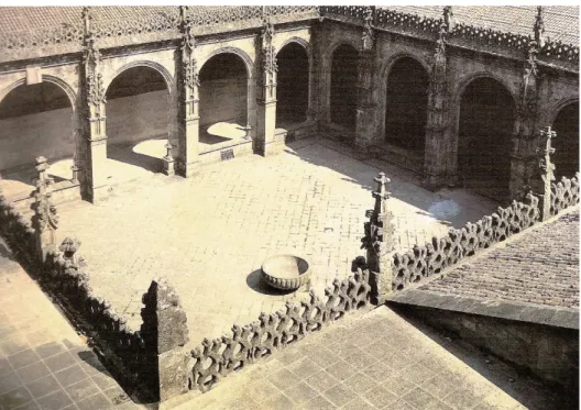 Fig. 3.8. The cloister of the Cathedral of Santiago is also constructed of granite. 