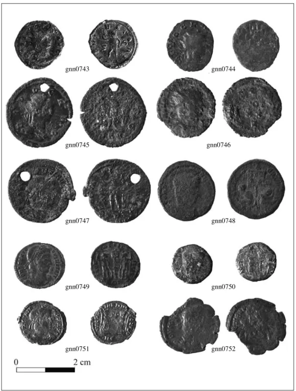 Fig. 1. Monete di iii e iV secolo d.c. provenienti dalla catacomba di s. Gennaro a napoli (aicc, foto nn