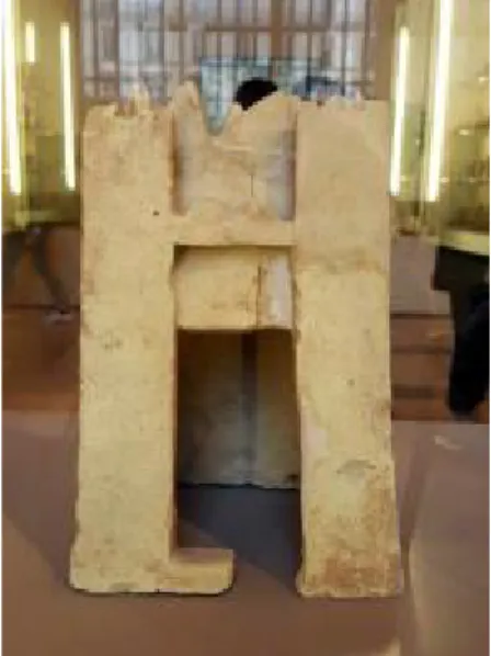 Fig. 15. Esempio di modello di torre  esposto al Louvre di Parigi (foto R. 