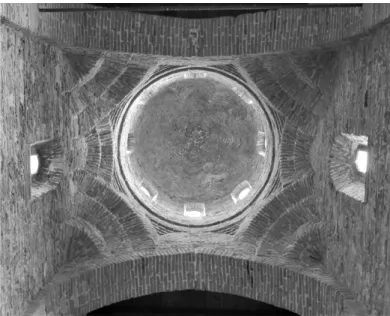 Fig. 13. Casalvecchio Siculo (ME), Santi Pietro e Paolo d’Agrò, sistema di sostegno della cupola occi- occi-dentale (foto dell’A.)