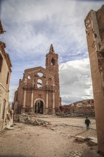 Figura 1. Belchite. Rovine di una chiesa,  stato attuale (foto I. Ruiz Bazán, 2018).
