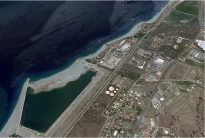 Figura 3. Porto di Saline Joniche  (da Google Earth, 2019).