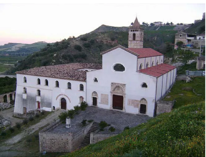 Figura 5. Corigliano Calabro, chiesa del Carmine, veduta generale (https://images.placesonline.com/photos/103643_